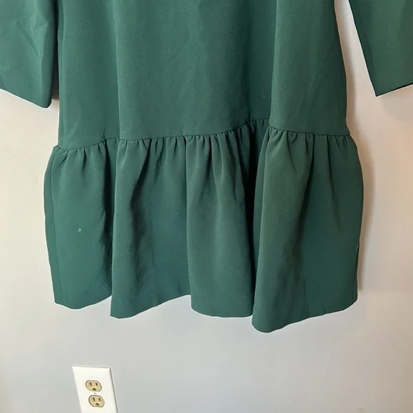 Edit Dress Green - Size XS - Picture 3 of 8